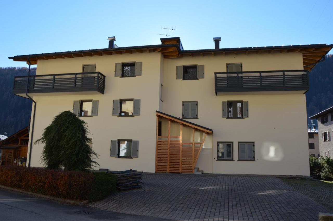 Casa Olivati Apartment Pellizzano Exterior photo