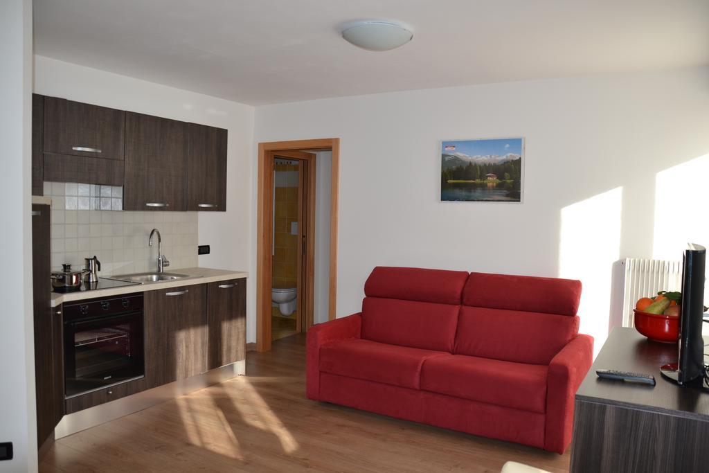 Casa Olivati Apartment Pellizzano Room photo